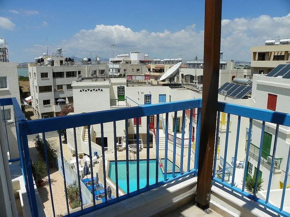 Sea N Lake View Hotel Apartments Λάρνακα Ξενοδοχείο με διαμερίσματα